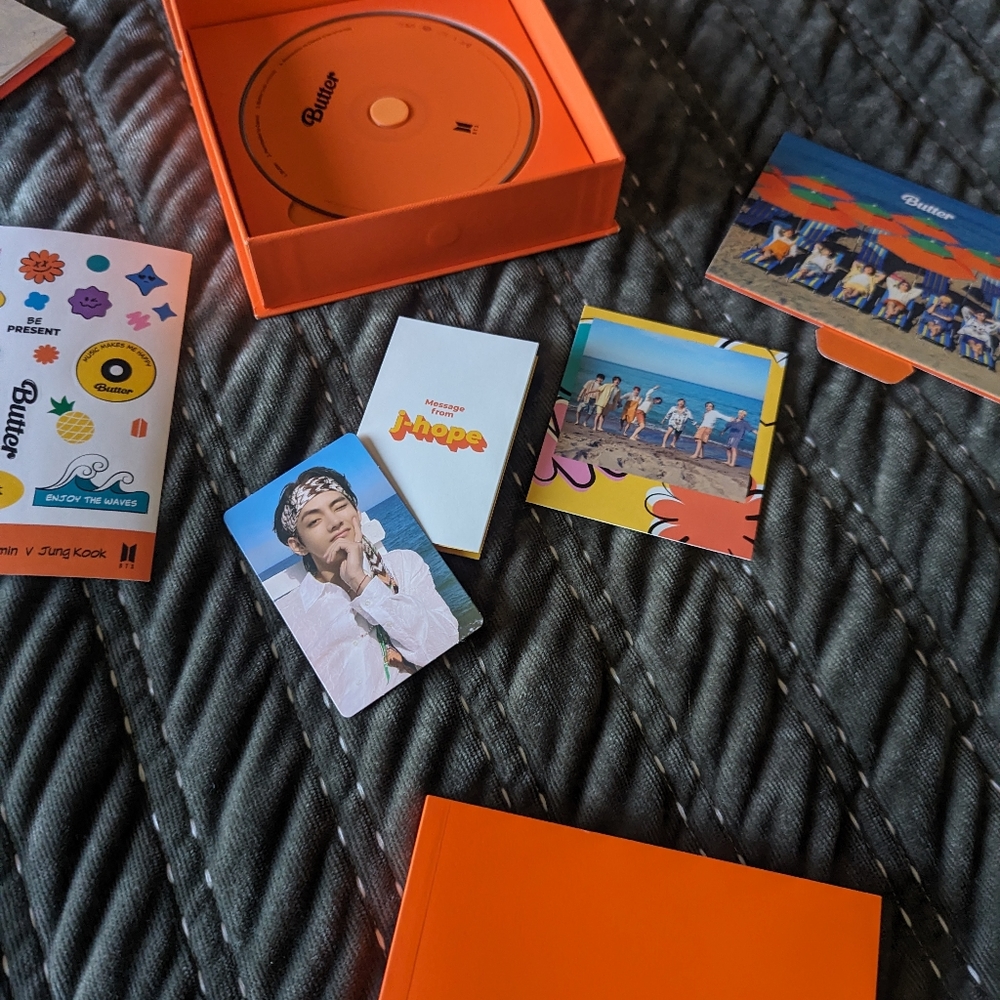 NEW IN BOX BTS Butter Album Peaches - Picture 8 of 8